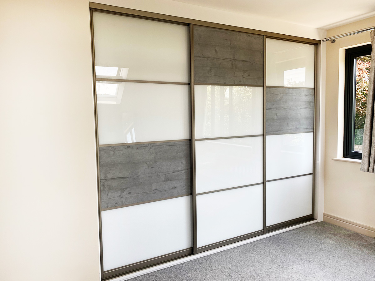 A Bespoke Sliding Door Wardrobe